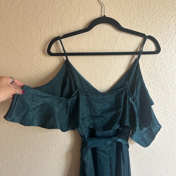 Lulu's Emerald Green Ruffle Cold-Shoulder Maxi Dress - Picture 11 of 15